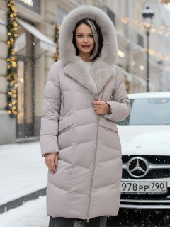 Купить пальто двубортное женское стеганные с мехом песец оптом от производителя недорого в Москве 7630K