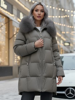 Купить пальто женское стеганные с мехом большого размера оптом от производителя зимние недорого в Москве 7630K
