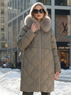 Купить пальто женское стеганные с мехом большого размера оптом от производителя зимние недорого в Москве 7753TK