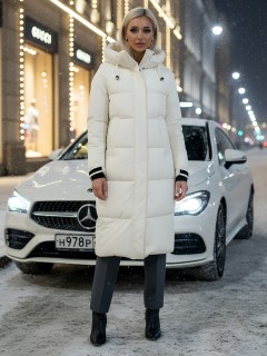 MTFORCE купить от производителя куртки пальто утепленные зимние с капюшоном женские дешево в Москве с бесплатной доставкой по всей России 9615B