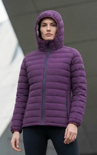 Куртка женская стёганая с капюшоном с графеновой подкладкой купить оптом от производителя в Москве 9624_1TF