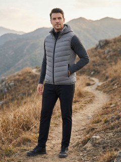 Жилет мужской лёгкий стёганый с капюшоном купить оптом от производителя недорого в Москве 9635_1TC