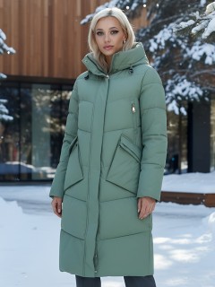 Купить пальто куртку женскую утепленную с капюшоном зимнюю оптом от производителя недорого в Москве 9639Z