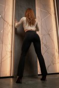 Купить Легинсы расклешенные внизу женские черного цвета 010_1Ch, фото 9