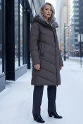 Купить Пальто зимнее утепленное с капюшоном женское темно-коричневого цвета 1318TK
