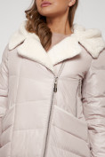 Купить Пальто утепленное с капюшоном зимнее женское бежевого цвета 132255B, фото 20