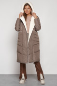 Купить Пальто утепленное с капюшоном зимнее женское коричневого цвета 132255K, фото 26