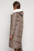 Купить Пальто утепленное с капюшоном зимнее женское коричневого цвета 132255K, фото 5