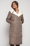 Купить Пальто утепленное с капюшоном зимнее женское коричневого цвета 132255K, фото 8