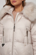 Купить Пальто утепленное с капюшоном зимнее женское бежевого цвета 13305B, фото 11