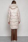 Купить Пальто утепленное с капюшоном зимнее женское бежевого цвета 13305B, фото 4