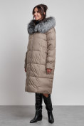 Купить Пальто утепленное с чернобуркой зимнее женское коричневого цвета 133156K, фото 6
