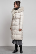 Купить Пальто утепленное с капюшоном и мехом зимнее женское бежевого цвета 133203B, фото 4