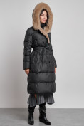 Купить Пальто утепленное с капюшоном и мехом зимнее женское черного цвета 133203Ch, фото 20