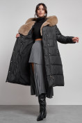 Купить Пальто утепленное с капюшоном и мехом зимнее женское черного цвета 133203Ch, фото 3