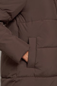 Купить Пальто утепленное с капюшоном зимнее женское коричневого цвета 133208K, фото 12