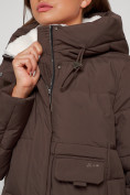 Купить Пальто утепленное с капюшоном зимнее женское коричневого цвета 133208K, фото 14