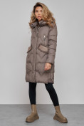 Купить Пальто утепленное с капюшоном зимнее женское коричневого цвета 13332K, фото 3