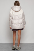 Купить Куртка зимняя женская модная из овчины бежевого цвета 13335B, фото 29