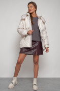 Купить Куртка зимняя женская модная из овчины бежевого цвета 13350B, фото 15