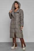 Купить Пальто утепленное с капюшоном зимнее женское коричневого цвета 13363K, фото 5