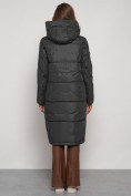 Купить Пальто утепленное с капюшоном зимнее женское темно-серого цвета 13816TC, фото 4