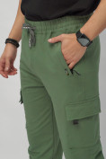Купить Брюки джоггеры спортивные с карманами мужские зеленого цвета 224Z, фото 12