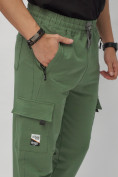 Купить Брюки джоггеры спортивные с карманами мужские зеленого цвета 224Z, фото 14