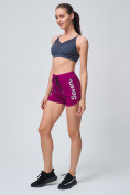 Купить Спортивные женские шорты малинового цвета 212308M, фото 3