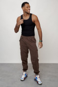 Купить Джинсы карго мужские с накладными карманами коричневого цвета 2420K, фото 3