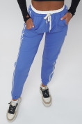 Купить Джоггеры спортивные трикотажные женские синего цвета 311S, фото 15