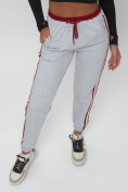 Купить Джоггеры спортивные трикотажные женские серого цвета 311Sr, фото 16