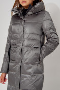 Купить Пальто утепленное с капюшоном зимнее женское  серого цвета 442186Sr, фото 14