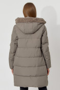 Купить Пальто утепленное с капюшоном зимнее женское  коричневого цвета 442197K, фото 13