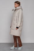 Купить Пальто утепленное молодежное зимнее женское бежевого цвета 51131B, фото 2