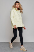 Купить Зимняя женская куртка модная с капюшоном светло-желтого цвета 52308SJ, фото 2