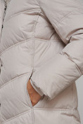 Купить Пальто утепленное молодежное зимнее женское светло-серого цвета 52325SS, фото 11