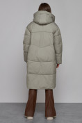 Купить Пальто утепленное молодежное зимнее женское зеленого цвета 52326Z, фото 4