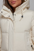 Купить Пальто утепленное молодежное зимнее женское светло-бежевого цвета 52328SB, фото 13