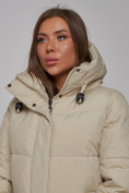 Купить Пальто утепленное молодежное зимнее женское бежевого цвета 52329B, фото 14