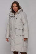 Купить Пальто утепленное молодежное зимнее женское светло-серого цвета 52330SS, фото 9