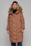 Купить Пальто утепленное молодежное зимнее женское коричневого цвета 52355K, фото 10