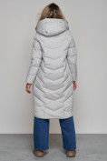 Купить Пальто утепленное молодежное зимнее женское светло-серого цвета 52355SS, фото 4