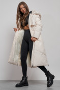 Купить Пальто утепленное молодежное зимнее женское светло-бежевого цвета 52356SB, фото 15