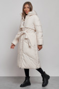 Купить Пальто утепленное молодежное зимнее женское светло-бежевого цвета 52356SB, фото 3