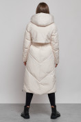 Купить Пальто утепленное молодежное зимнее женское светло-бежевого цвета 52356SB, фото 4