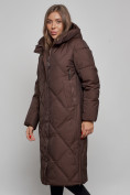 Купить Пальто утепленное молодежное зимнее женское темно-коричневого цвета 52358TK, фото 10
