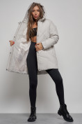 Купить Зимняя женская куртка модная с капюшоном светло-серого цвета 52361SS, фото 12