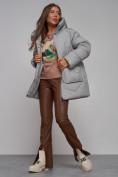 Купить Зимняя женская куртка модная с капюшоном светло-серого цвета 52362SS, фото 17