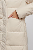 Купить Пальто утепленное молодежное зимнее женское бежевого цвета 52382B, фото 13